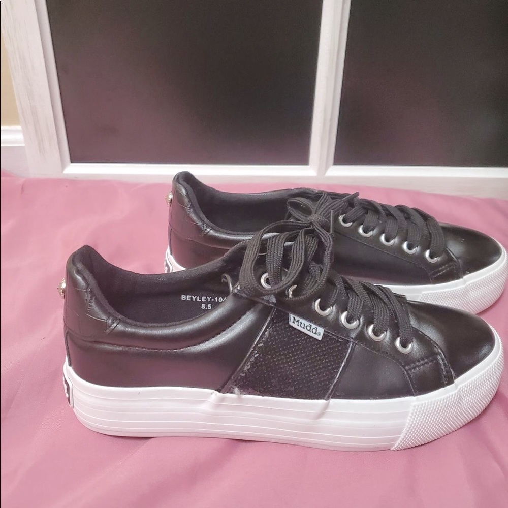mudd beyley black sequin shoes sz 8.5